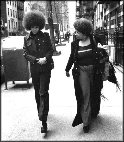 Walking with Angela Davis on March 28, 1974. Photo: © Jill Krementz; all right reserved.
